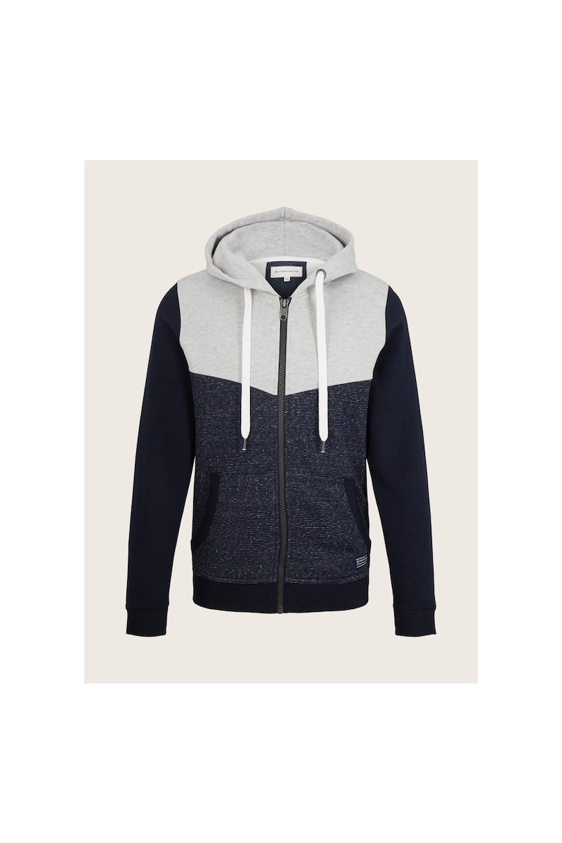 Толстовка на молнии