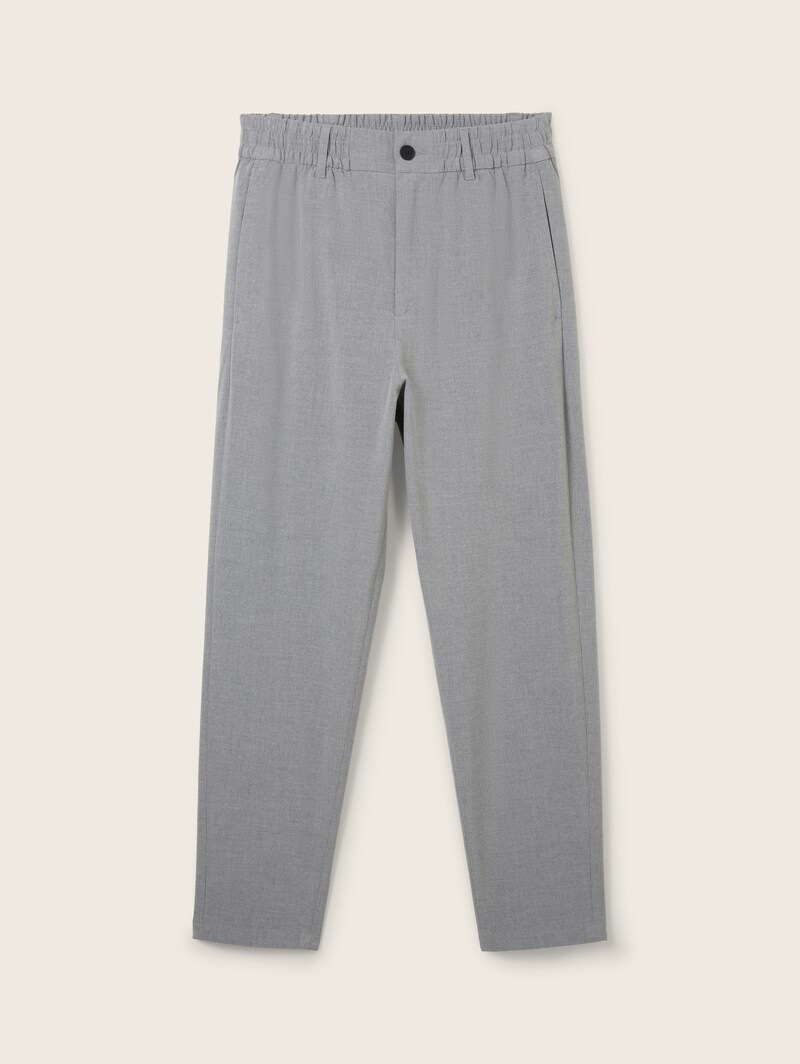 Зауженные чиносы relaxed