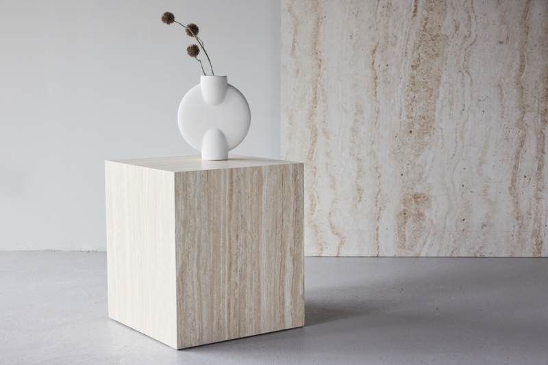 VENTURE HOME столик York 40 x 40